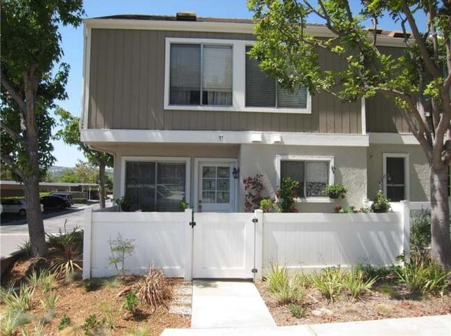 Primary Photo - 97 Abbeywood Ln