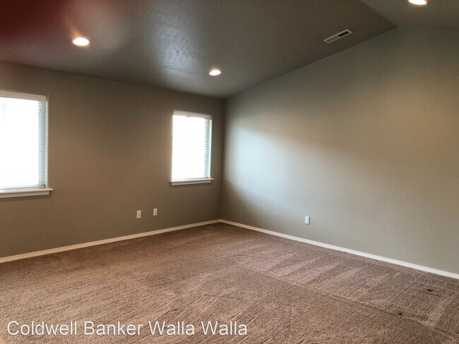 Building Photo - 3 br, 2 bath House - 1206 SW 4th