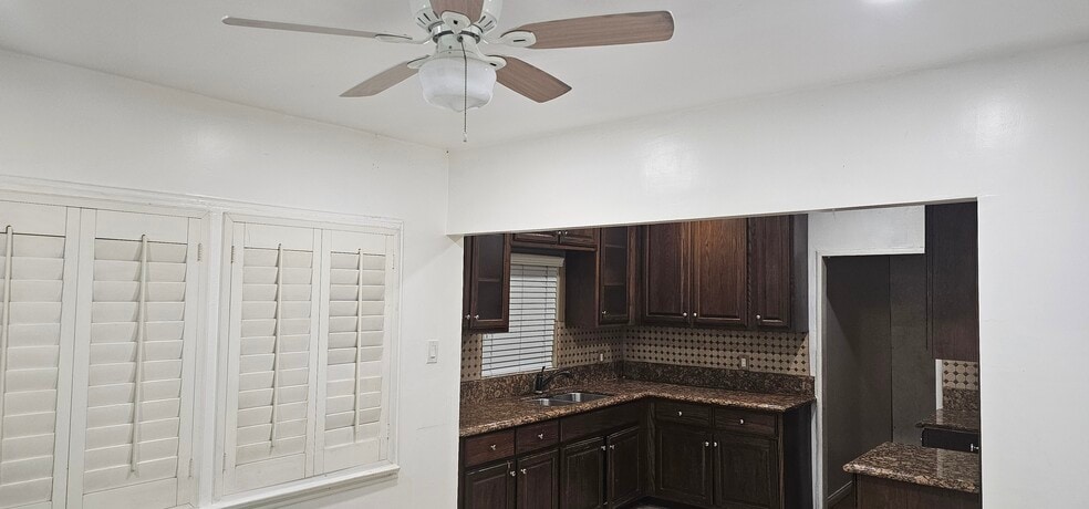 Building Photo - 6459 San Luis St