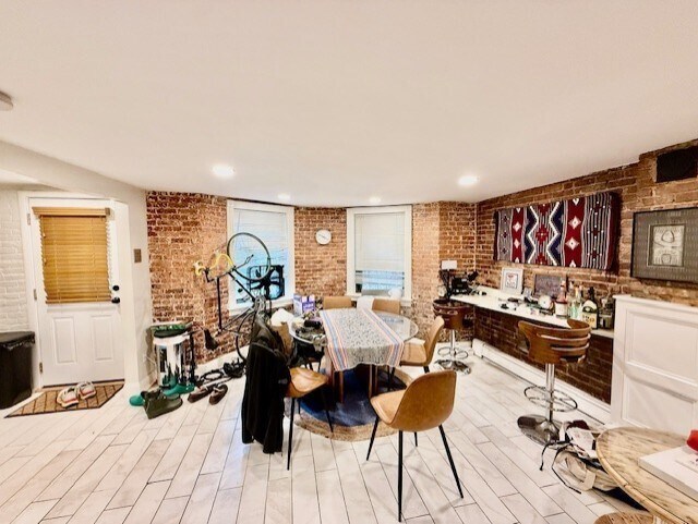 Building Photo - 482 Columbus Ave