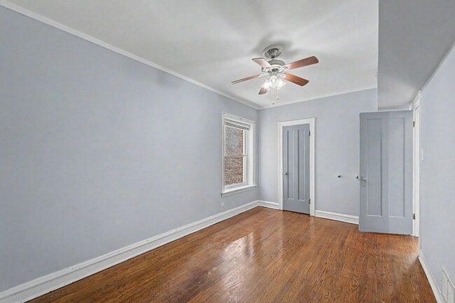Building Photo - 10724 S Ave C