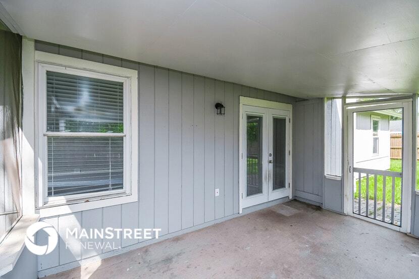 Building Photo - 1844 Hollars Pl