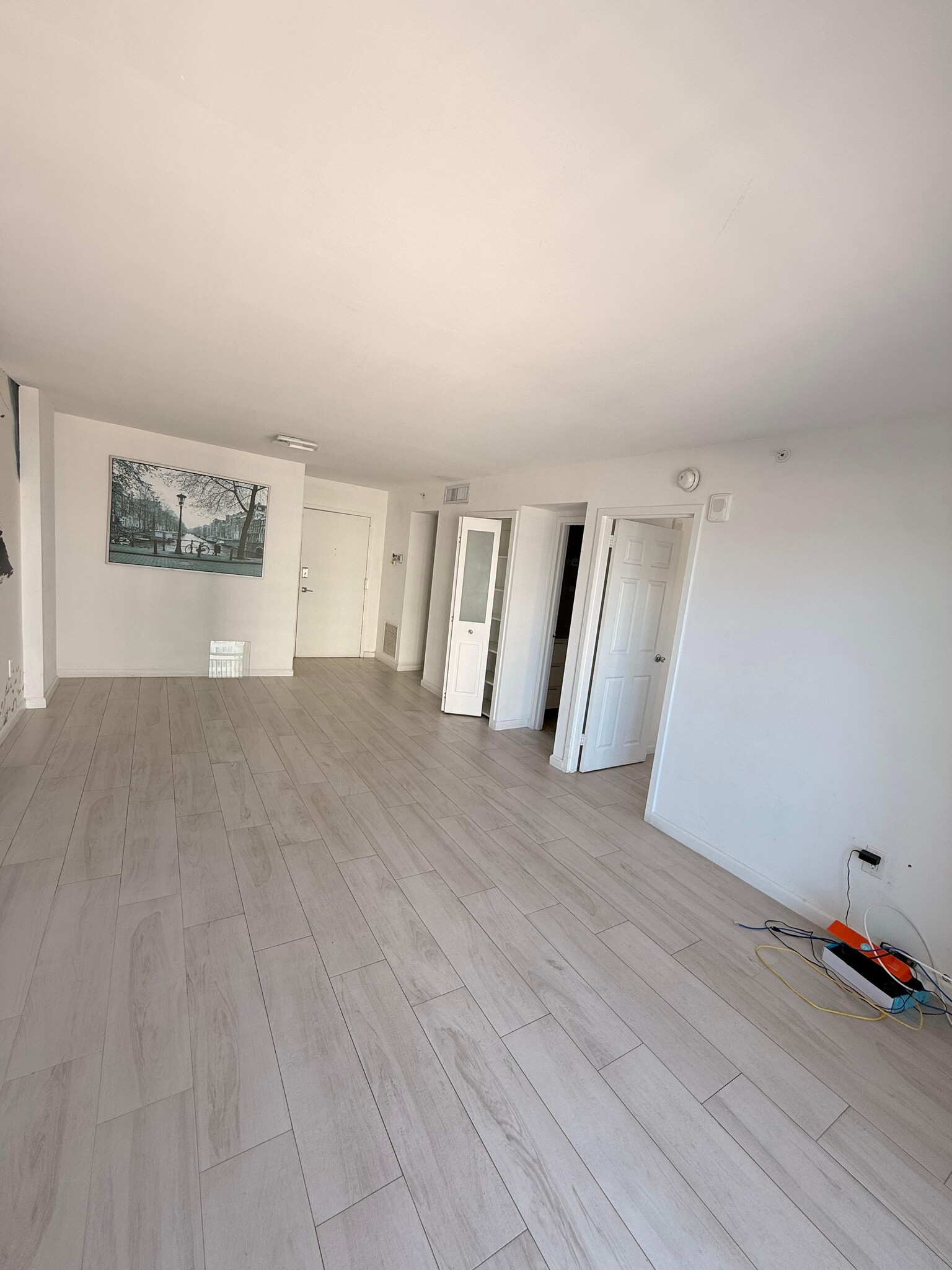 Building Photo - 6969 Collins Ave