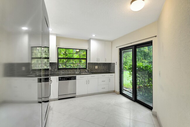 Building Photo - 20771 Boca Ridge Dr N