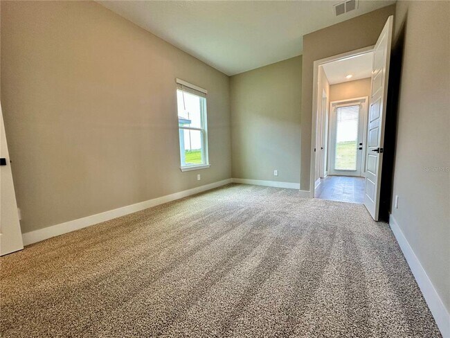Building Photo - 16477 Silver Brook Wy