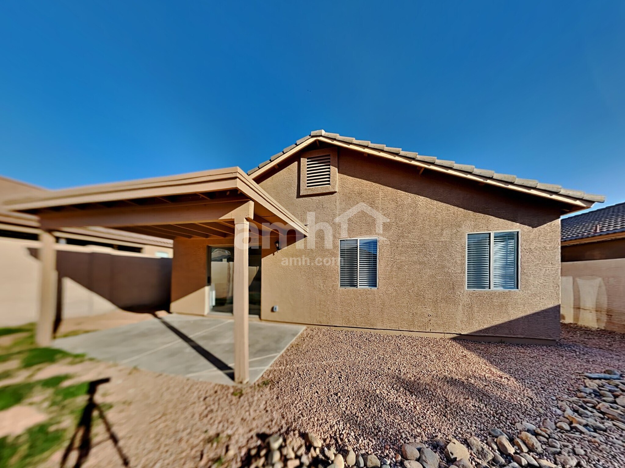 Building Photo - 11340 W Hutton Dr