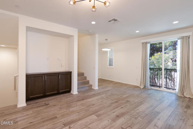 Building Photo - 413 Castiano St