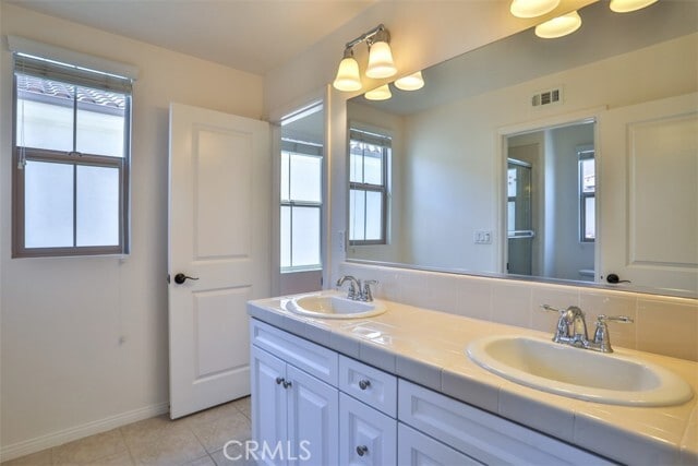 Building Photo - 59 Pathway