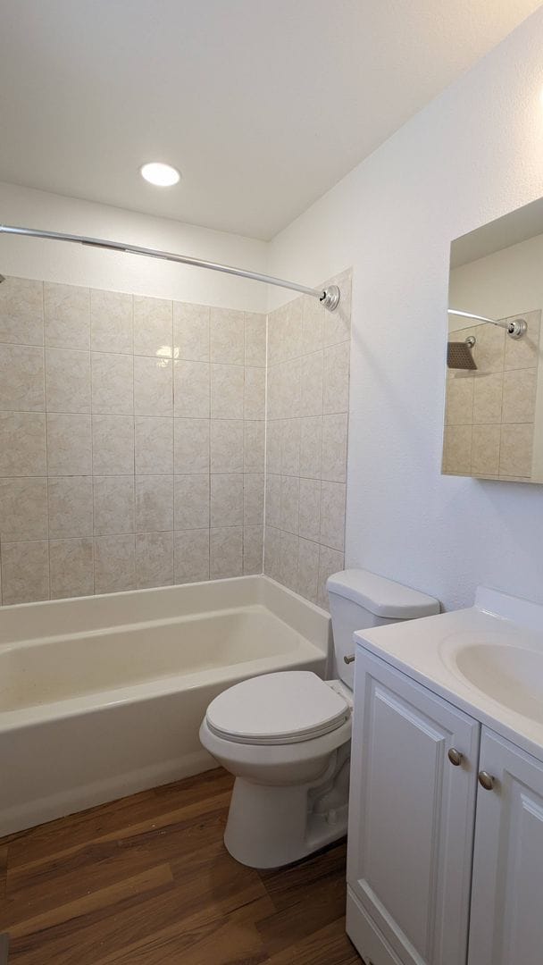 Building Photo - 1632 Manitou Blvd