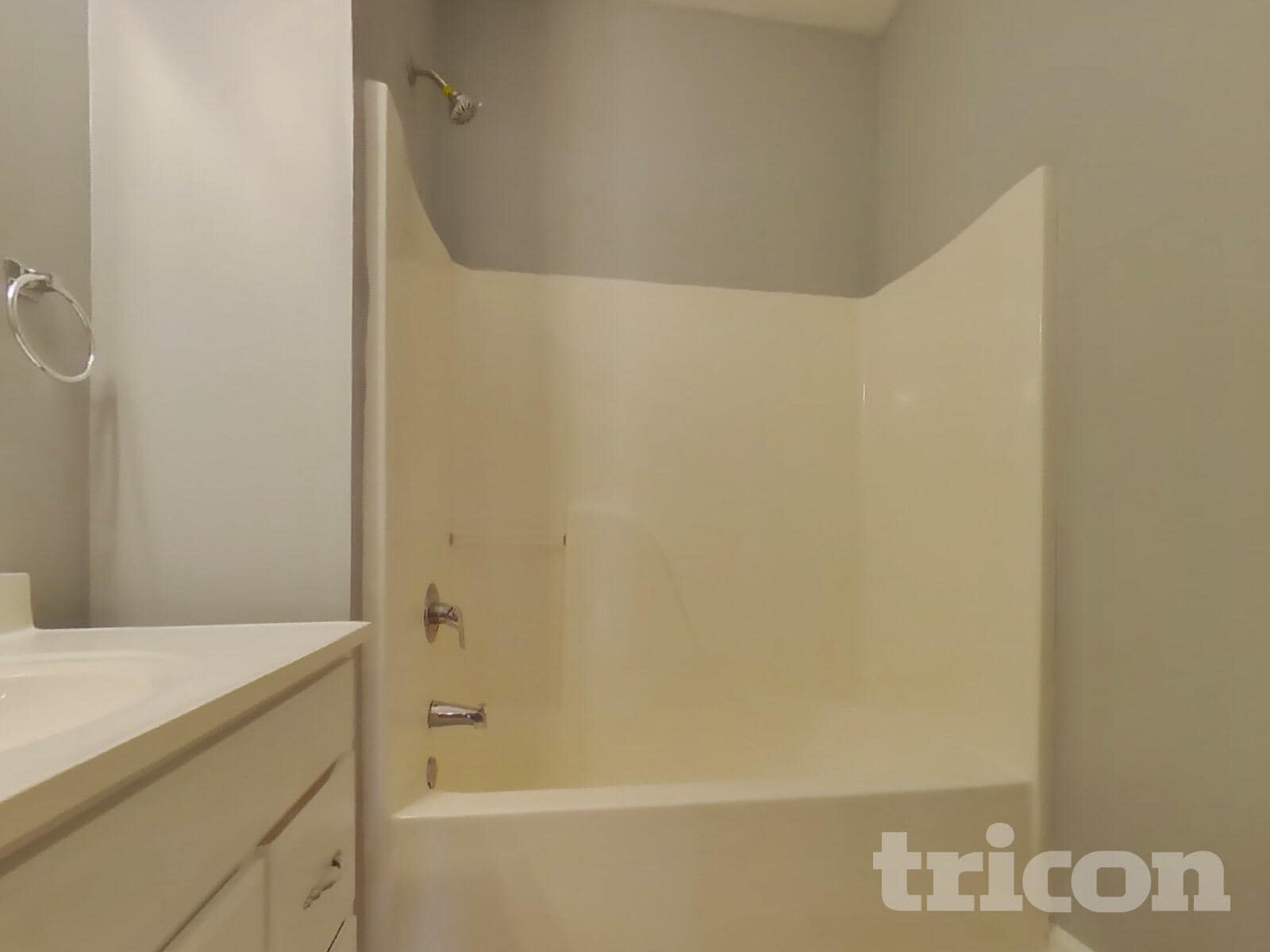 Building Photo - 3029 Lakeview Pkwy