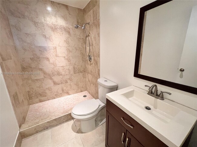 Building Photo - 6241 SW 138th Ct