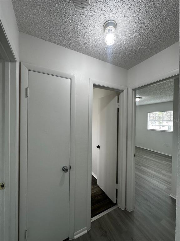 Building Photo - 4616 N Goldenrod Rd