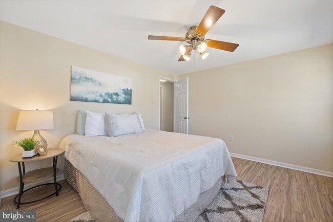Building Photo - 17105 Amity Dr