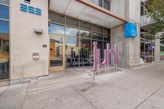Building Photo - 353 E Bonneville Ave