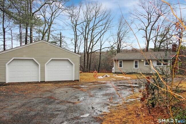 Building Photo - 38 Covey Rd