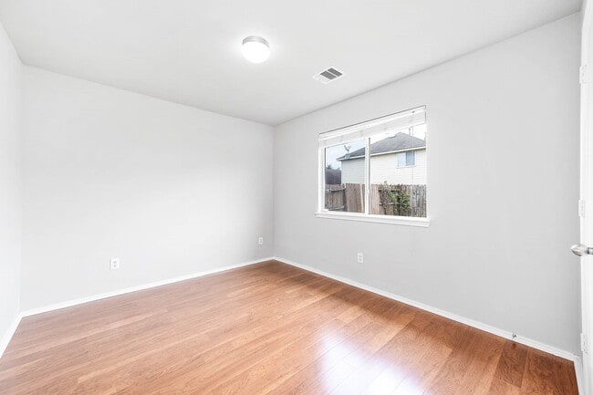 Building Photo - 2831 Maybrook Hollow Ln