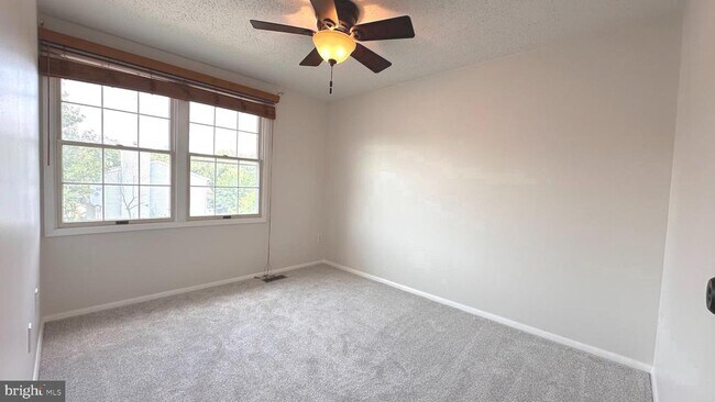 Building Photo - 13566 Bentley Cir