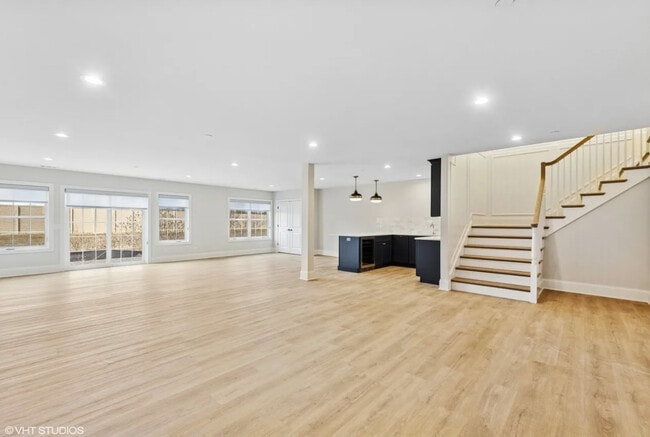 Building Photo - 6206 Flagg Creek Ln