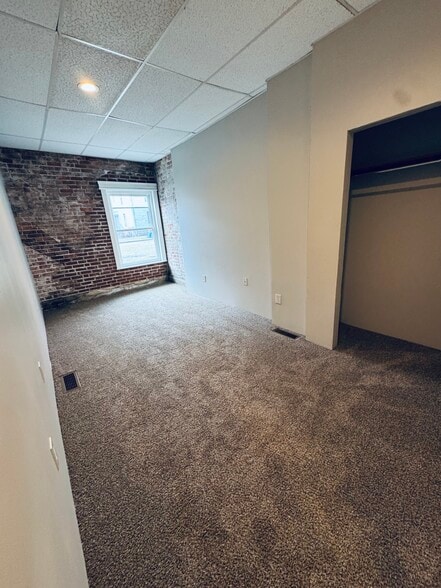 Building Photo - 351 W 8th St