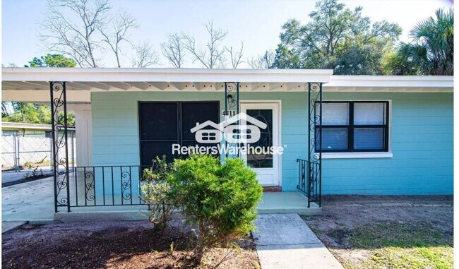 Building Photo - 4611 Marlboro Cir E