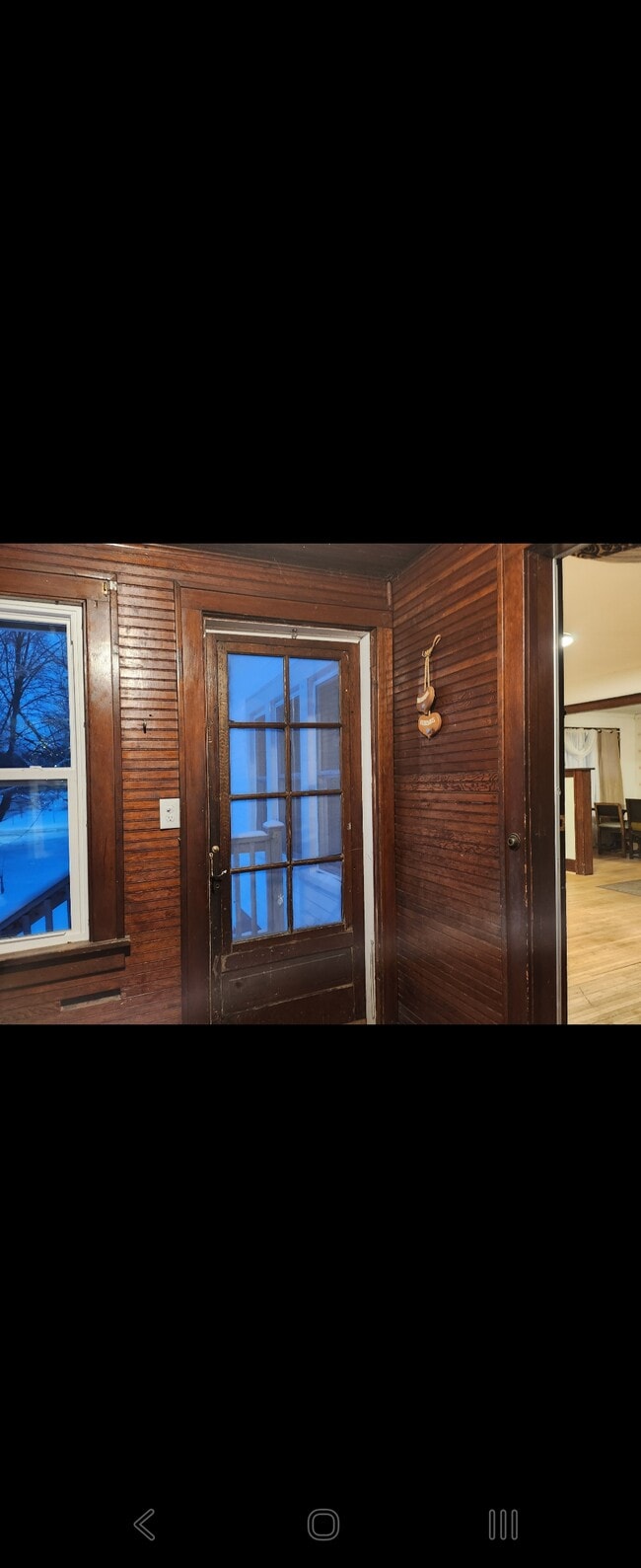 Building Photo - 616 2nd Ave NE