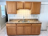 Building Photo - 532 High St