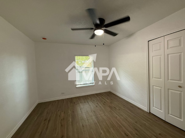 Building Photo - 1235 Arroya Vista Dr