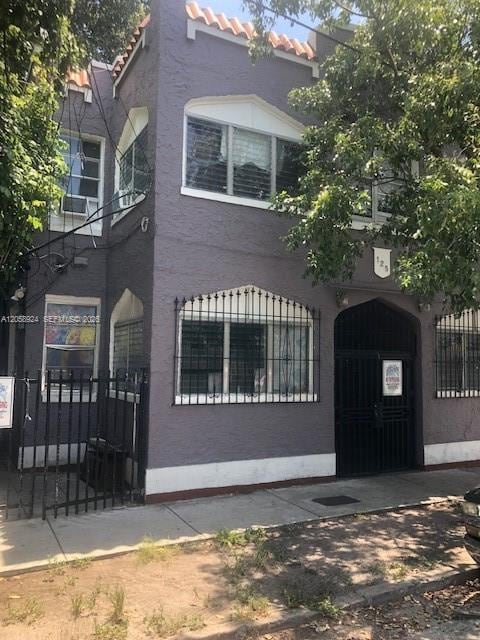 Building Photo - 125 NW 7th Ave