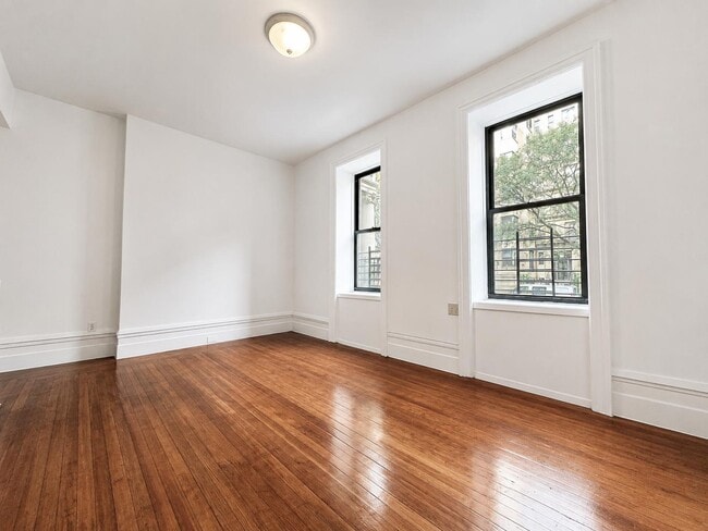 Floorplan - 182 Claremont Avenue