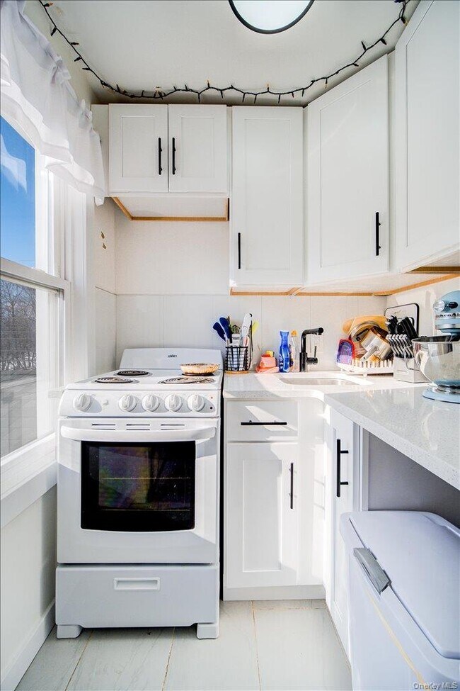 Building Photo - 1256 North Ave