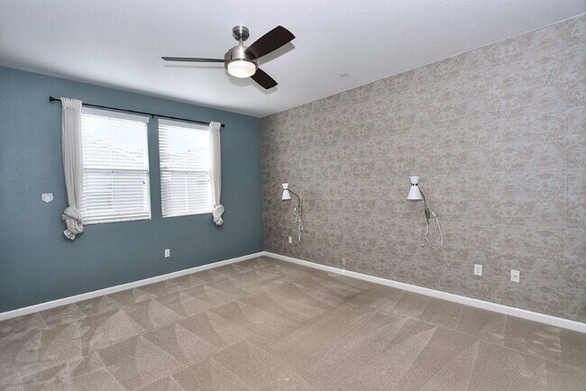 Building Photo - High Demand Park Place Home for Rent!