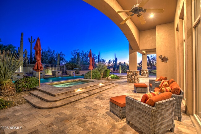 Building Photo - 9671 E Monument Dr