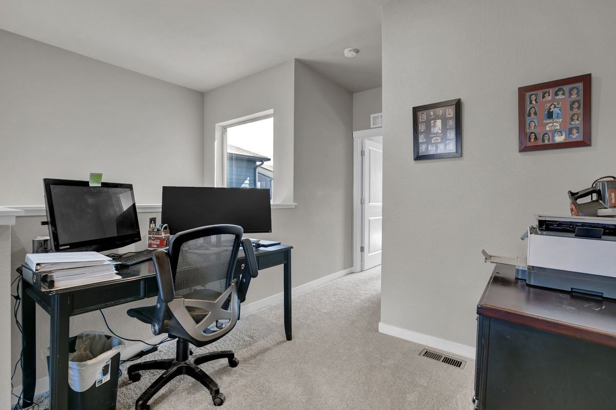 Building Photo - 5340 Freeboot Point