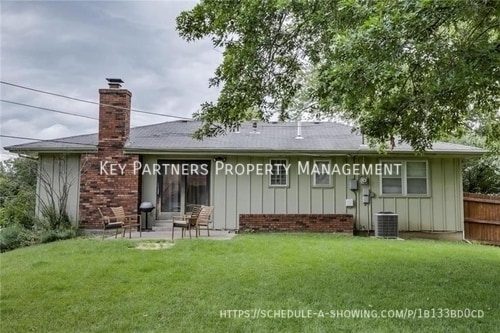 Building Photo - 6804 N Flora-