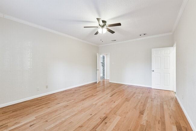 Building Photo - 12214 Cypresswood Dr