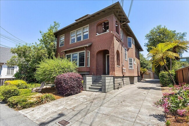 Building Photo - 1416-1418 Willow St