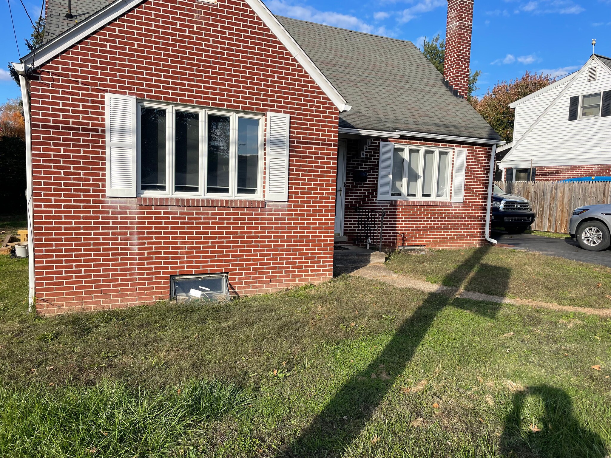 Building Photo - 108 Essex St