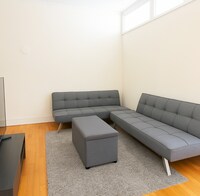 Building Photo - 54 Egmont St