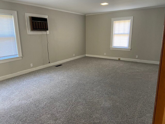 Building Photo - 1810 Jordan Ave