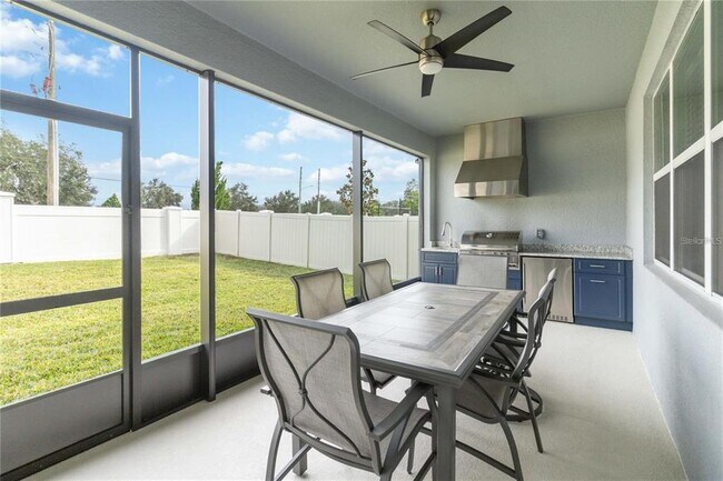 Building Photo - 4067 Meandering Bay Dr