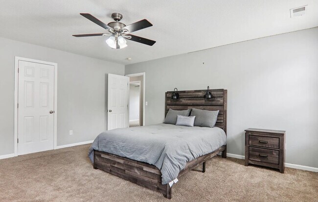 Building Photo - 5 Milo Ct