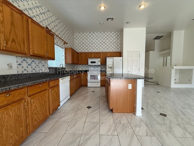 Building Photo - 9907 West Riverside Avenue