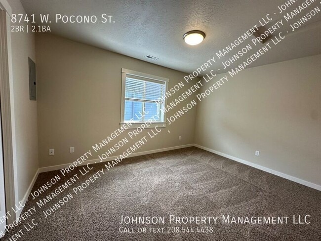 Building Photo - 8741 W Pocono St