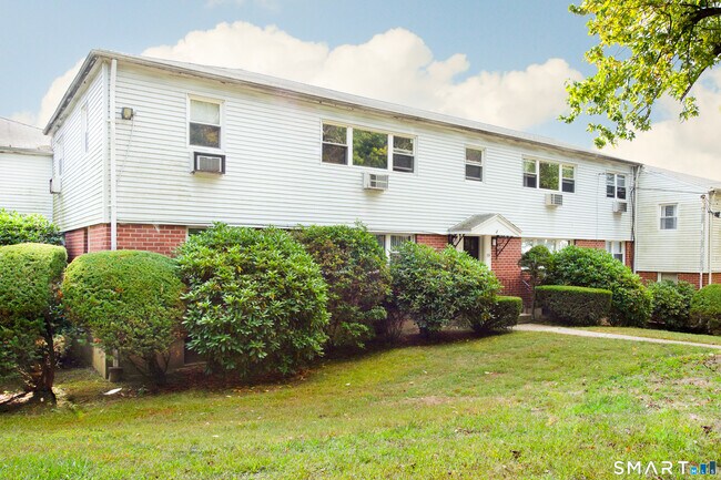 Building Photo - 153 Cherry Hill Dr