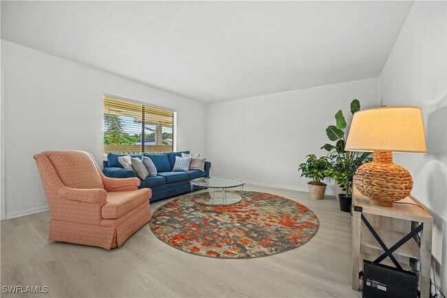 Building Photo - 4607 Bayshore Dr