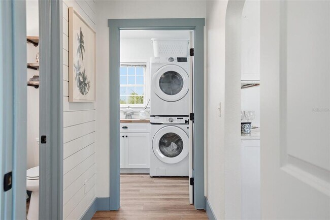 Building Photo - 759 Lantana Ave