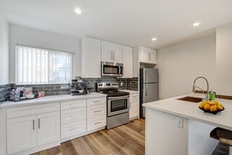 Building Photo - The Hideaway