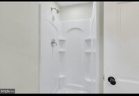 Building Photo - 208 Woodgreen Ct