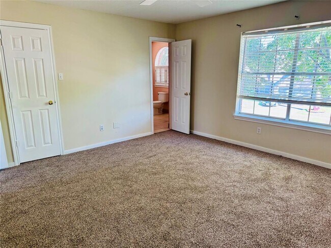 Building Photo - 14634 Taymouth Dr