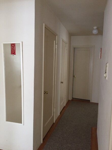 Building Photo - 1815 Spruce St